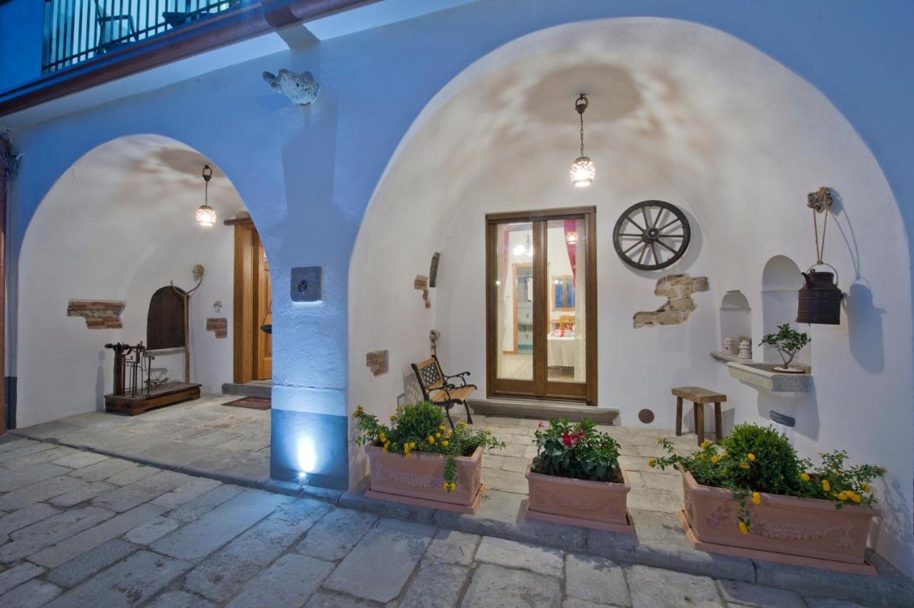 Bed and Breakfast Il Casale Del Generale Аджерола Экстерьер фото
