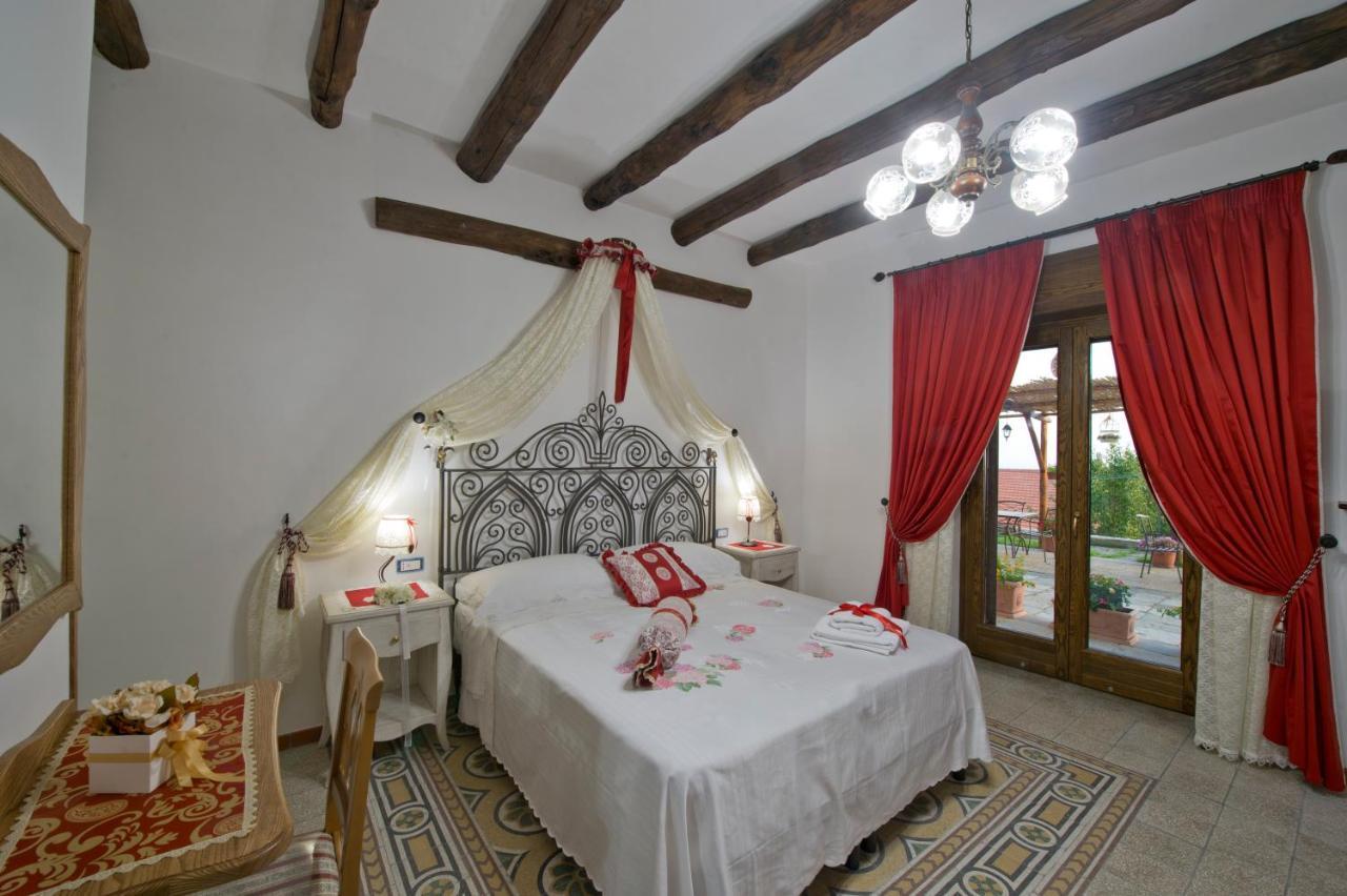 Bed and Breakfast Il Casale Del Generale Аджерола Экстерьер фото